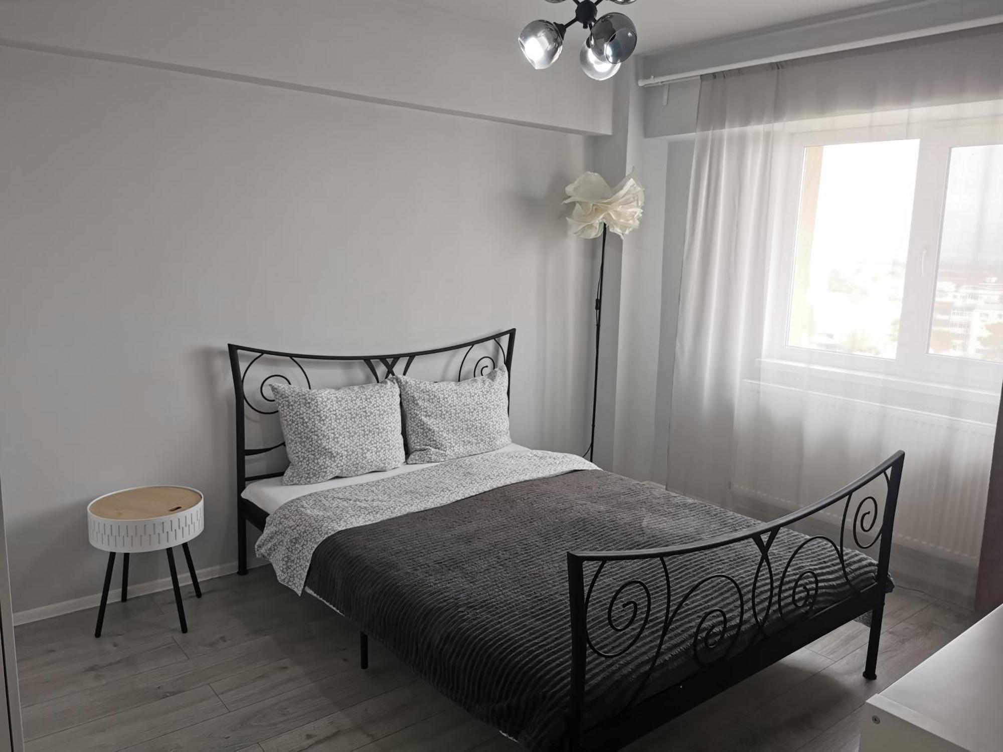 Appartement Apartament Carla à Deva Extérieur photo